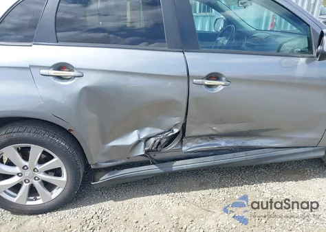 2013 Mitsubishi Outlander Sport Es z USA, uszkodzony, nr VIN 4A4AR3AU2DE021527